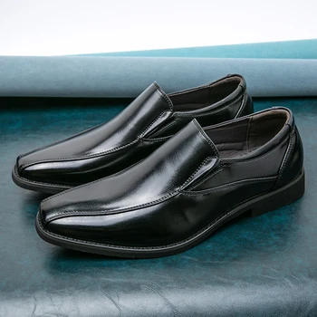קלאסי עסקי גברים נעלי השמלה של אופנה אלגנטית חתונה רשמית נעלי גברים להחליק על המשרד נעלי אוקספורד לגברים